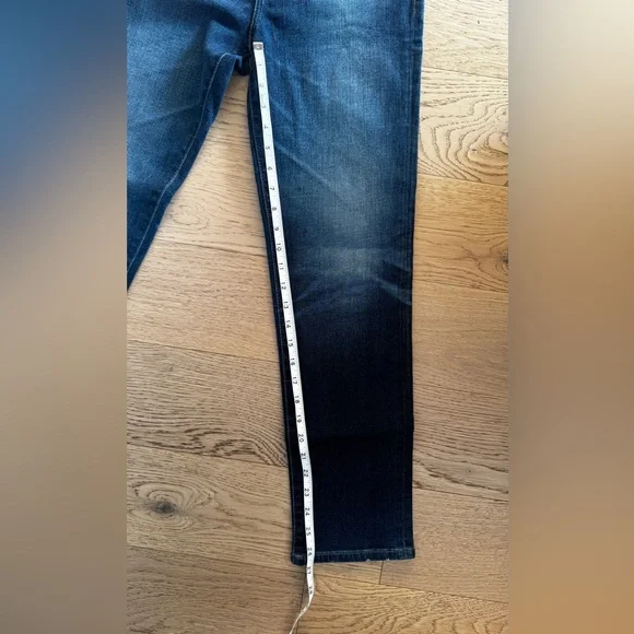 Ag Adriano Goldschmied Blue Jeans - Picture 6 of 9